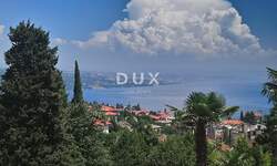 Trosoban stan, Opatija, Opatija - Centar, najam, 2000 €, 75 m2