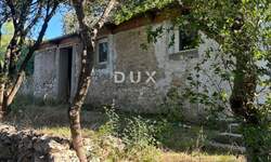 Kuca, Pula, Centar, prodaja, 550000 €, 1745 m2