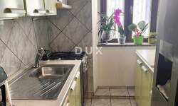 Trosoban stan, Pula, Centar, prodaja, 190000 €, 70 m2