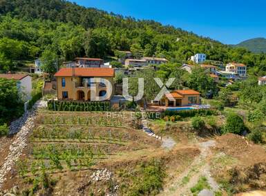 Kuca, Opatija, Poljane, najam, 3100 €, 280 m2