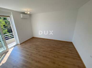 Cetvorosoban stan, Rijeka, Vojak, prodaja, 300000 €, 100 m2