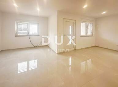 Trosoban stan, Crikvenica, prodaja, 215000 €, 80 m2