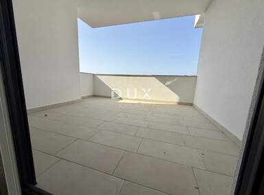 Trosoban stan, Novi Vinodolski, prodaja, 221000 €, 67 m2