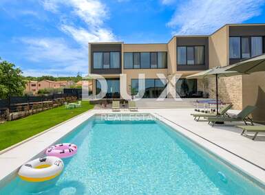 Kuca, Rovinj, Rovinjsko Selo, najam, 3900 €, 250 m2