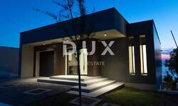 Kuca, Nin, Zaton, prodaja, 2250000 €, 275 m2