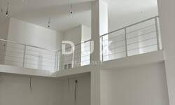 Stan, Pula, Centar, prodaja, 625000 €, 166 m2