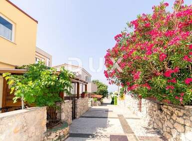 Kuca, Novalja, Gajac, prodaja, 890000 €, 365 m2