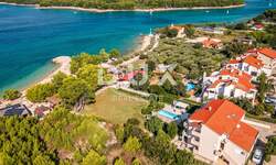 Kuca, Punat, prodaja, 1000050 €, 210 m2