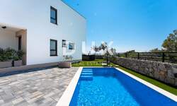 Kuca, Krk, Kornić, prodaja, 1200000 €, 198 m2