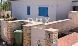 Kuca, Novigrad, prodaja, 430000 €, 93 m2