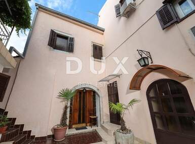 Kuca, Krk, prodaja, 1150000 €, 201 m2