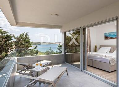 Trosoban stan, Povljana, prodaja, 600000 €, 95 m2