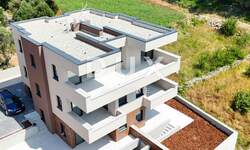 Cetvorosoban stan, Novalja, Lun, prodaja, 534200 €, 123 m2