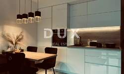 Trosoban stan, Pula, Valdebek, prodaja, 260000 €, 53 m2