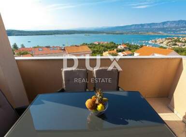 Trosoban stan, Dobrinj, Klimno, prodaja, 320000 €, 61 m2