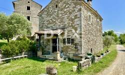 Kuca, Buje, prodaja, 290000 €, 122 m2