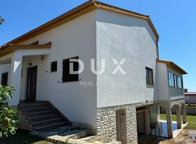 Kuca, Medulin, Premantura, prodaja, 879000 €, 400 m2