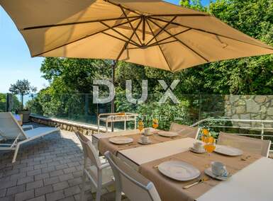 Cetvorosoban stan, Lovran, prodaja, 625000 €, 145 m2