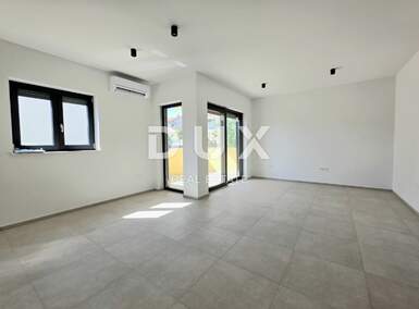 Trosoban stan, Pula, Štinjan, prodaja, 300000 €, 71 m2