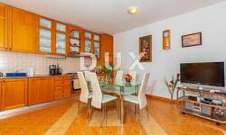 Trosoban stan, Crikvenica, Dramalj, prodaja, 320000 €, 84 m2