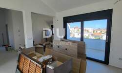 Trosoban stan, Vir, prodaja, 339000 €, 80 m2