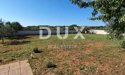 Zemljiste, Pula, Monteserpo - Komunal, prodaja, 150000 €, 595 m2