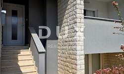 Kuca, Umag, prodaja, 440000 €, 150 m2