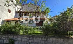 Kuca, Buzet, Roč, prodaja, 450000 €, 700 m2