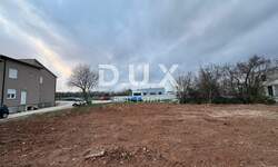 Zemljiste, Poreč, prodaja, 146000 €, 844 m2