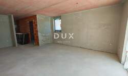 Trosoban stan, Medulin, prodaja, 249000 €, 81 m2