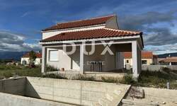 Kuca, Novigrad, Pridraga, prodaja, 259000 €, 130 m2