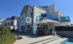 Kuca, Poreč, prodaja, 1500000 €, 254 m2