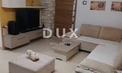 Trosoban stan, Labin, prodaja, 250000 €, 76 m2