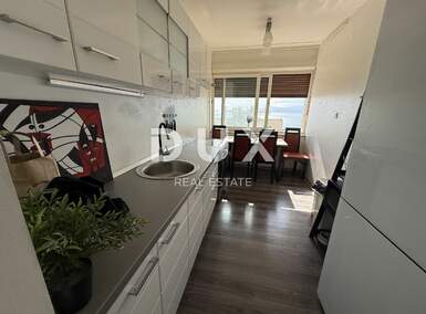 Trosoban stan, Rijeka, Kozala, prodaja, 200000 €, 63 m2