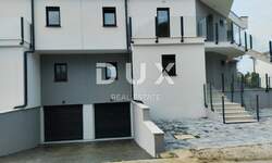 Trosoban stan, Umag, Savudrija, prodaja, 310000 €, 73 m2