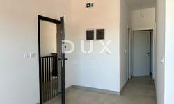 Trosoban stan, Medulin, prodaja, 410000 €, 82 m2