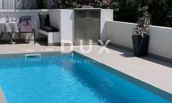 Kuca, Opatija, Opatija - Centar, prodaja, 1600000 €, 350 m2