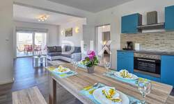 Stan, Ližnjan, prodaja, 325000 €, 150 m2