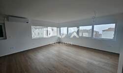 Cetvorosoban stan, Kastav, Rešetari, prodaja, 450000 €, 120 m2