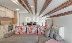 Dvosoban stan, Poreč, prodaja, 250000 €, 50 m2