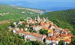 Trosoban stan, Labin, prodaja, 246000 €, 88 m2