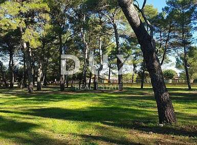 Zemljiste, Rovinj, prodaja, 954000 €, 3670 m2