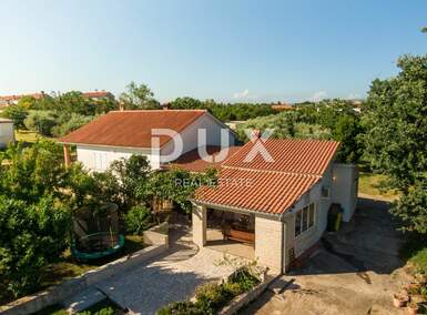 Kuca, Marčana, Peruški, prodaja, 482000 €, 237 m2