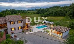 Kuca, Pićan, prodaja, 1100000 €, 450 m2