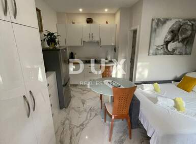 Trosoban stan, Matulji, Bregi, najam, 1500 €, 90 m2