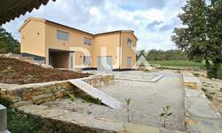 Kuca, Svetvinčenat, prodaja, 469000 €, 190 m2