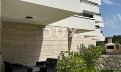 Cetvorosoban stan, Novalja, prodaja, 482000 €, 117 m2