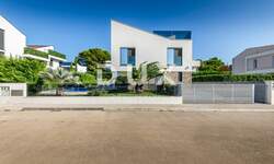 Kuca, Fažana, prodaja, 2600000 €, 300 m2