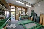 Poslovni prostor, Opatija, Pobri, prodaja, 600000 €, 350 m2