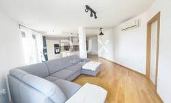 Cetvorosoban stan, Pula, Veruda, prodaja, 450000 €, 122 m2